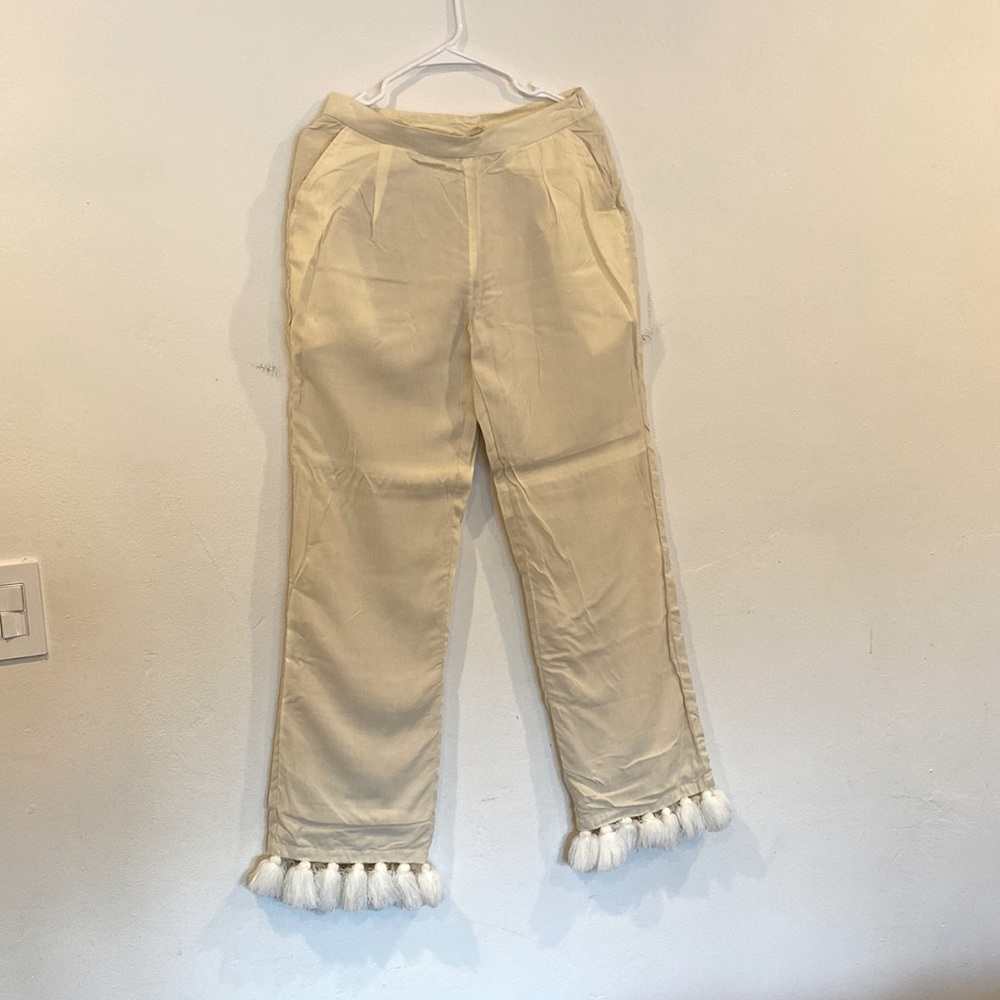 Mochi linen pants with tassel ends